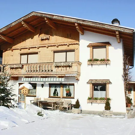 Modern In Uderns Near Ski Area Apartment Fügen