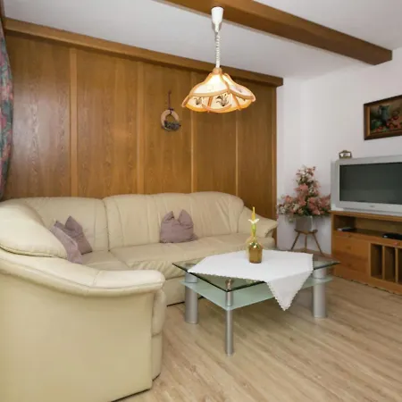 Apartment Modern In Uderns Near Ski Area Fügen